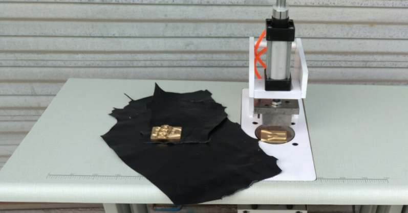 Tecnologia Jiayuanda - Máquina ultrassônica de encadernação de tecido não tecido